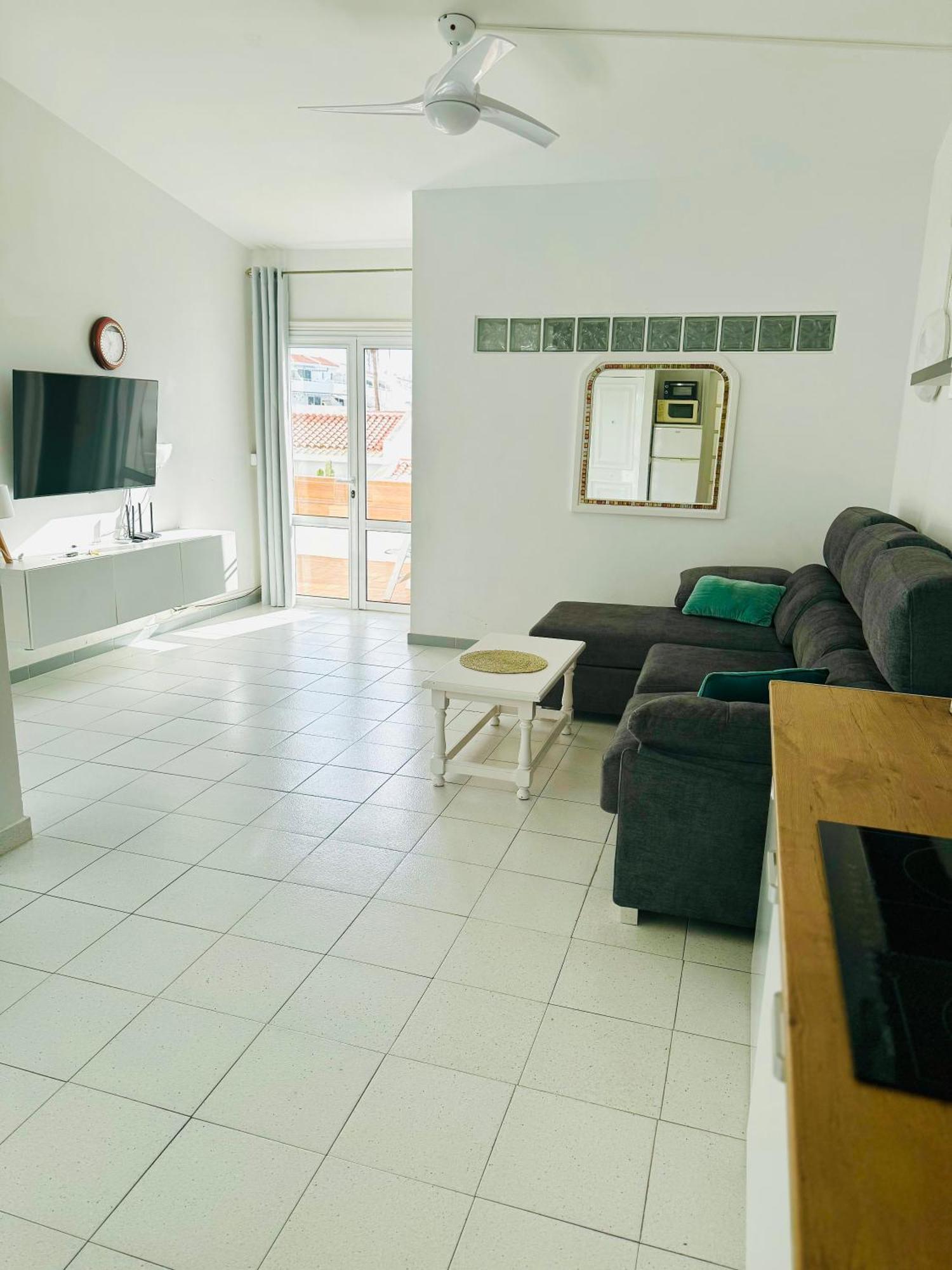אדחה Island Village Ocean View מראה חיצוני תמונה